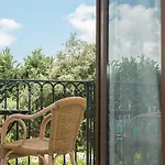 Capri Hotel