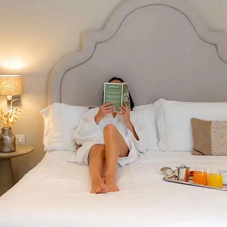 Capri- Adult Only Hotel 4*